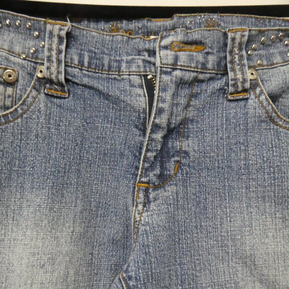 LONDON BLUES - Petites | 4P | Bootcut Jeans | Studded Waist | *Missing Button - Picture 16 of 16